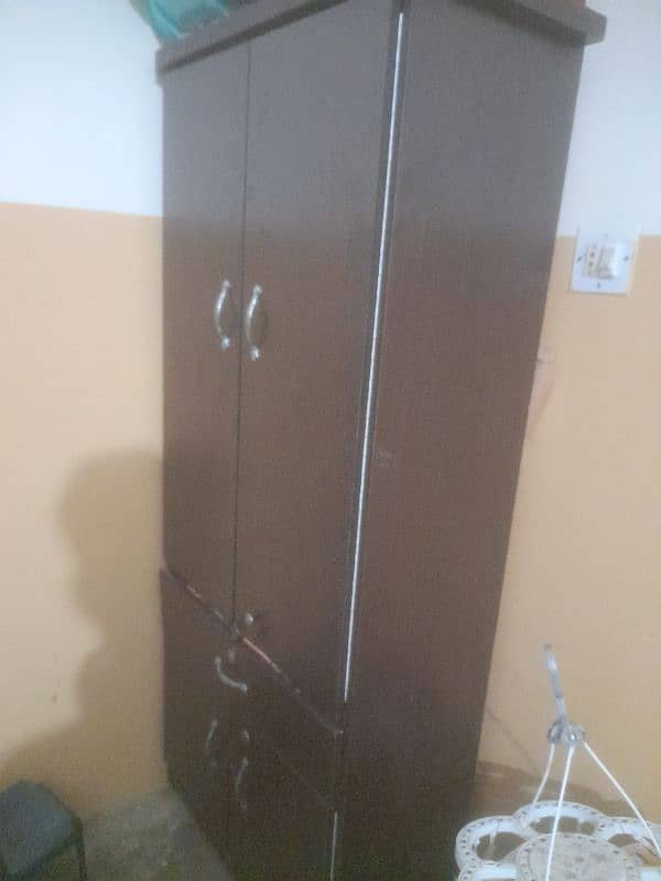 wooden 6*3 wardrobe 3