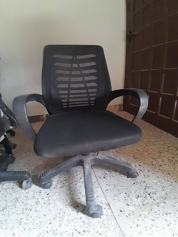 Office Revolving Chairs 50% Discount 0