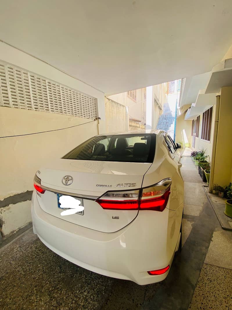 Toyota Corolla Altis 2019 Altis 1.6 automatic 1