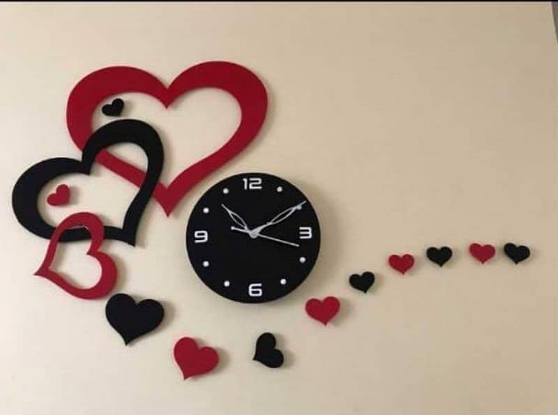 Heart wallwet wood clock 0