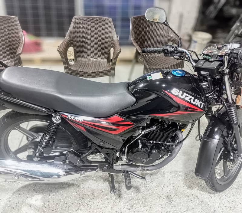 Suzuki GR150 for sale Black Beauty 0