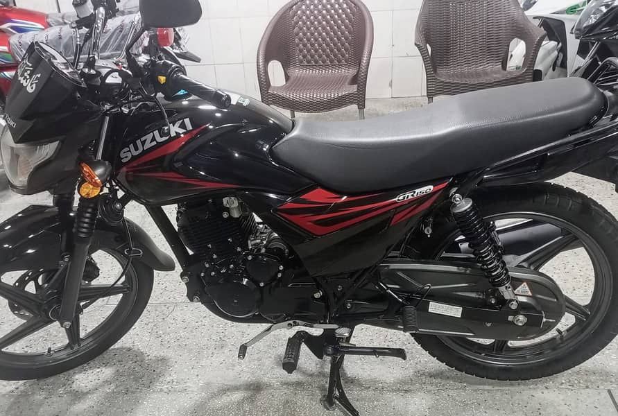 Suzuki GR150 for sale Black Beauty 1