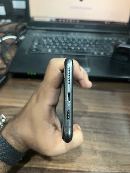 iphone xs max pta approved 3