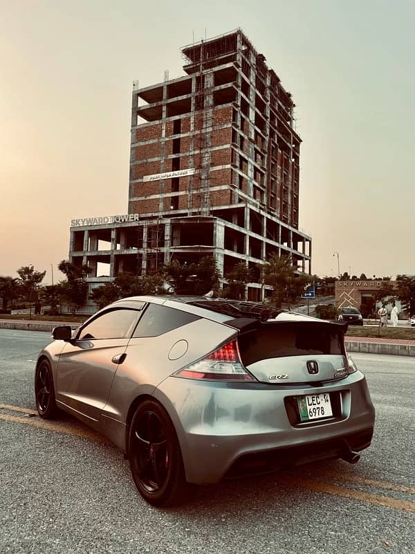 Honda CR-Z 2010 3