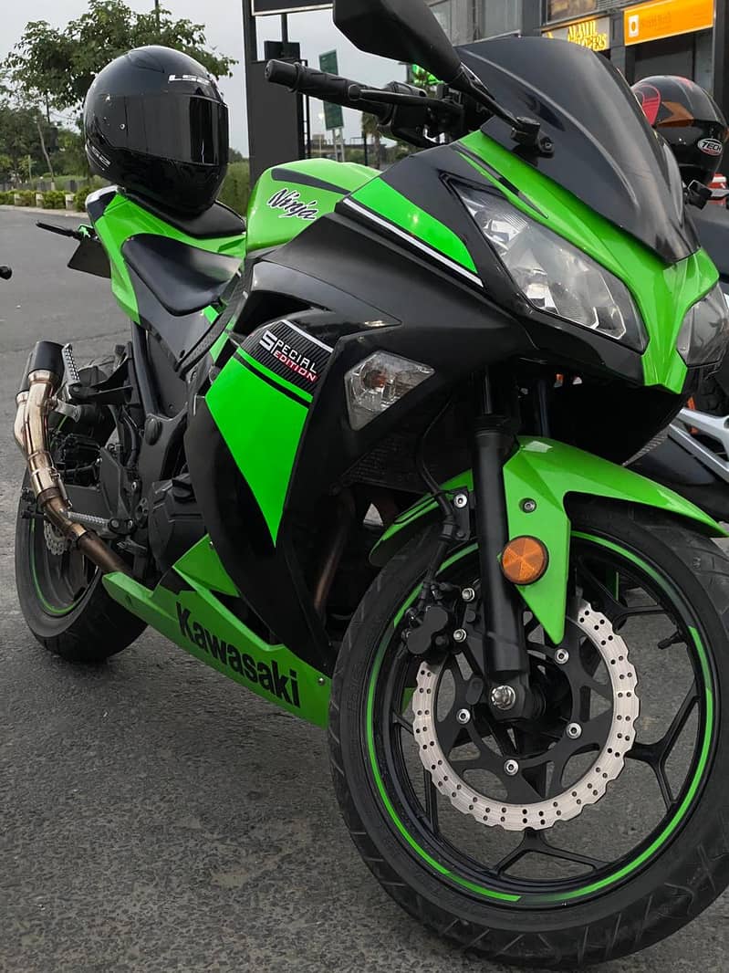 Kawasaki Ninja ZX300 Original 6