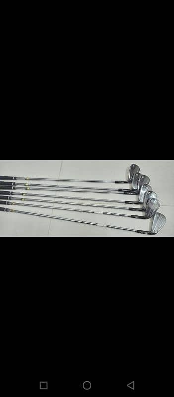 TaylorMade P790 black iron golf set 10