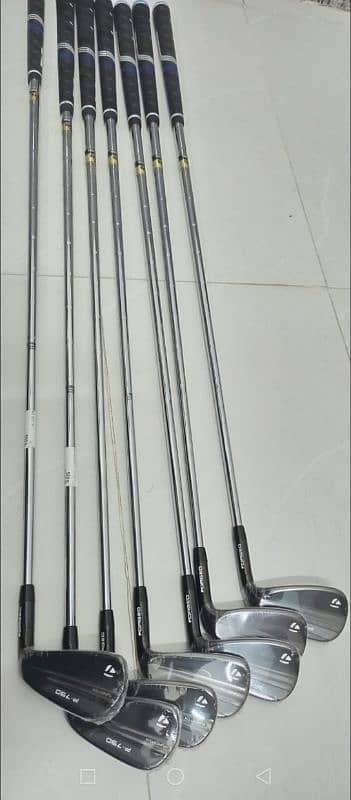 TaylorMade P790 black iron golf set 12