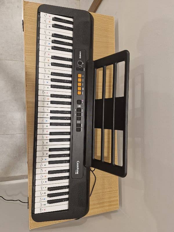 Casiotone CT-S100 Keyboard 0