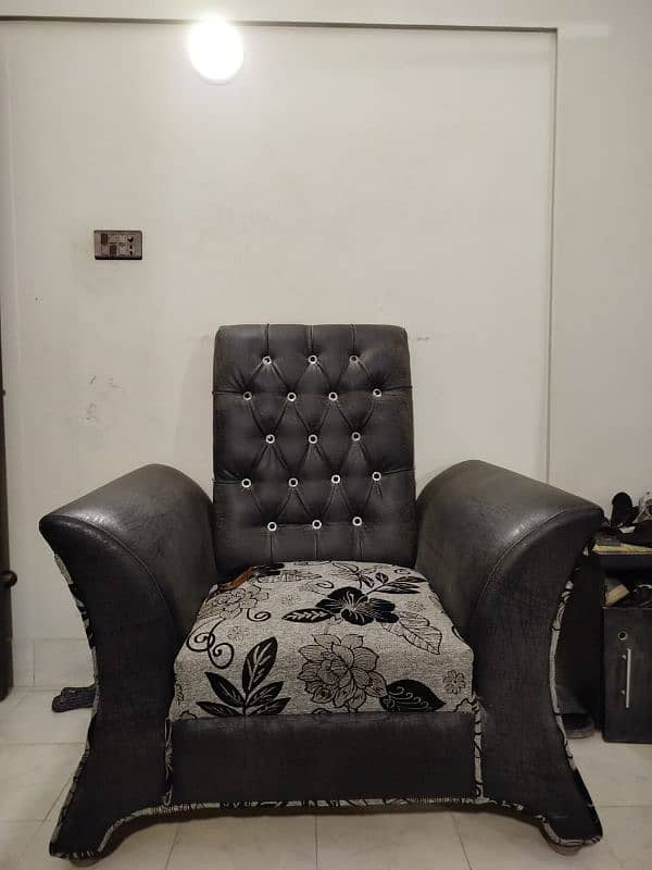 Black Sofa set 2 piece single and 1 3 seater 1