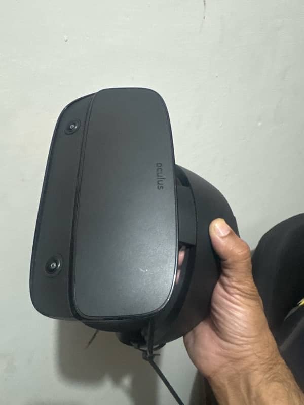 Oculus Rift S 1