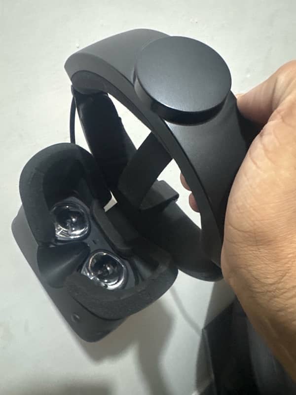 Oculus Rift S 2