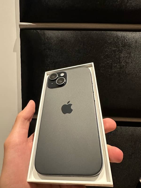 Iphone 15 2