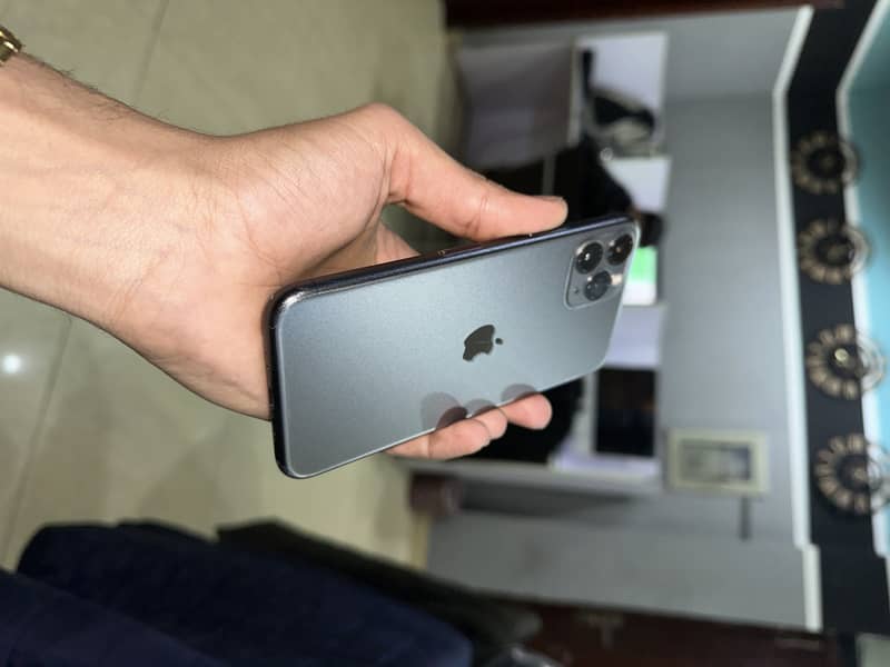 iphone 11 pro 1