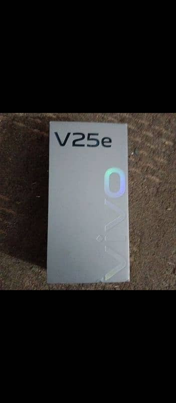 Vivo V25E 4