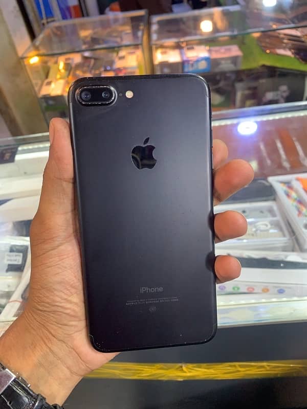 i phone 7 plus 32gb 0