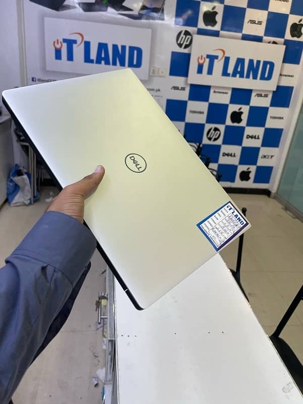 Dell XPS 9570 Core i5 8th Gen,16GB, 256GB SSD, 15.6" Laptop for Sale 0