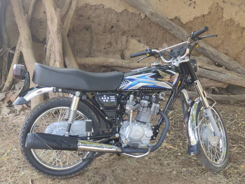 Honda 125 2025 mo 3