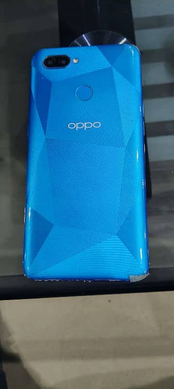 Oppo A12 4/64 1