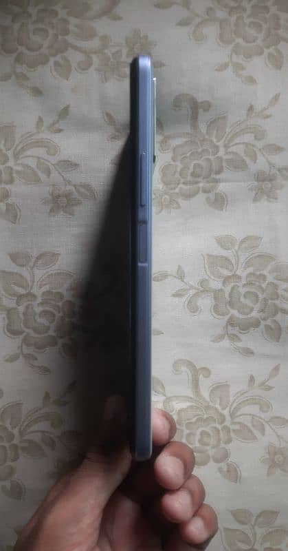 M Selling My Vivo Y21t Phone! 1