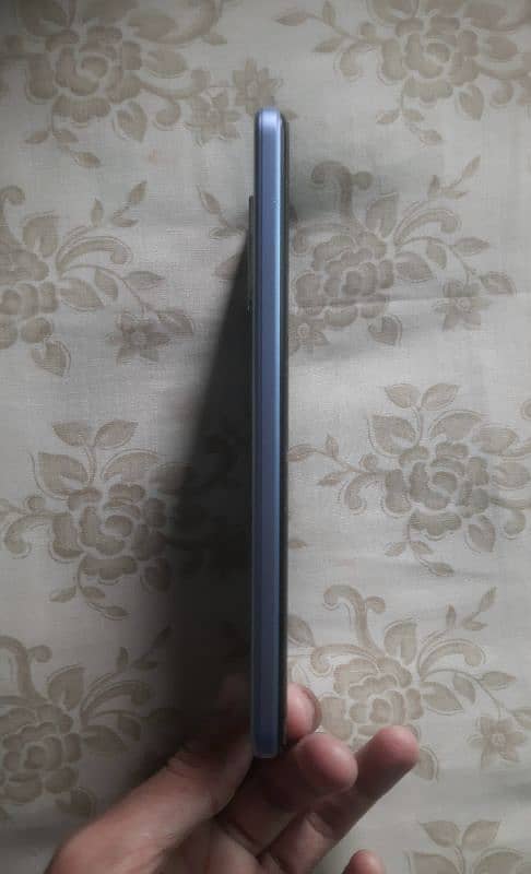 M Selling My Vivo Y21t Phone! 2