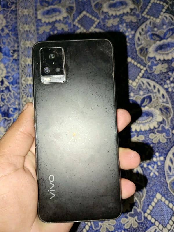 vivo v21 urgent sale with box 8