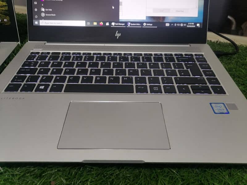 Hp Elitebook Folio 1040 G4 i5 7th gen with new logo 7