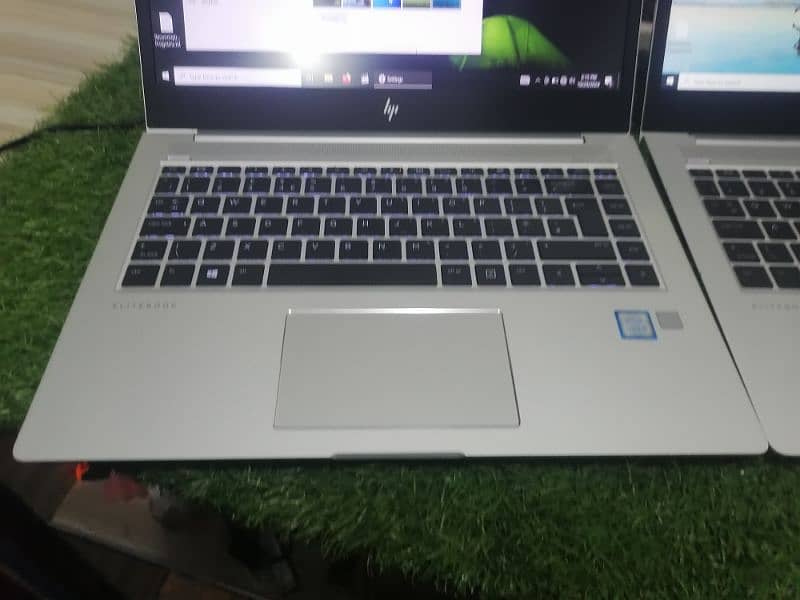 Hp Elitebook Folio 1040 G4 i5 7th gen with new logo 12