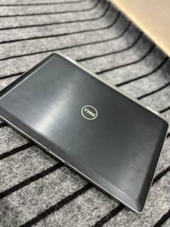 Dell core i5 8 gb ram 128 ssd 0