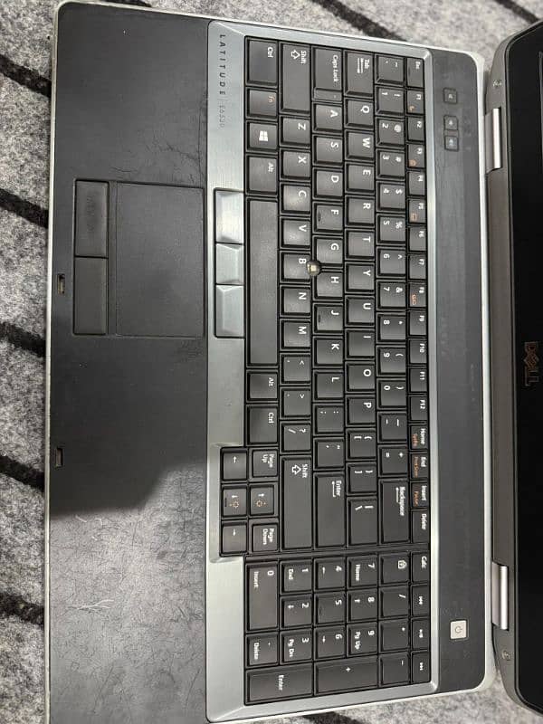 Dell core i5 8 gb ram 128 ssd 5