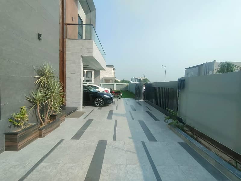 40-Marla Brand New Upper Portion for Rent in DHA Ph-7 Lahore Owner Built House. 1