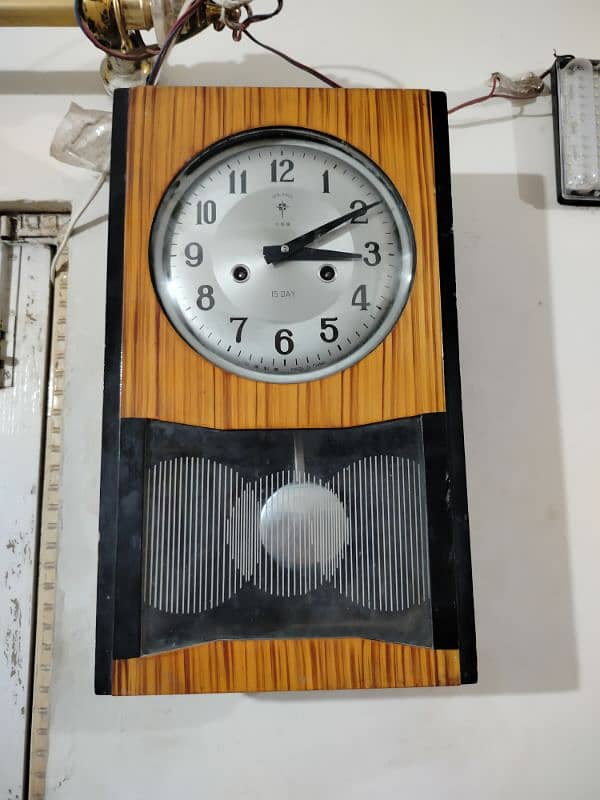 Antique 15 Days poris 1950 vintage wooden pendulum Wall clock brass 0