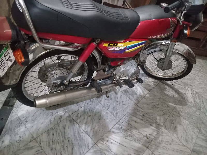 Honda CD 70 2014 model original engine original bike 100% 4