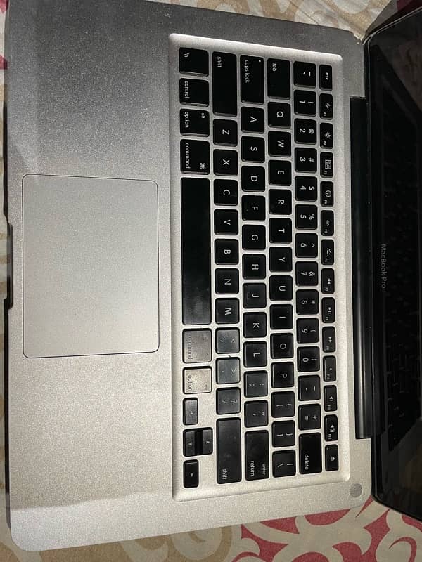 MacBook Pro 7 2010 8