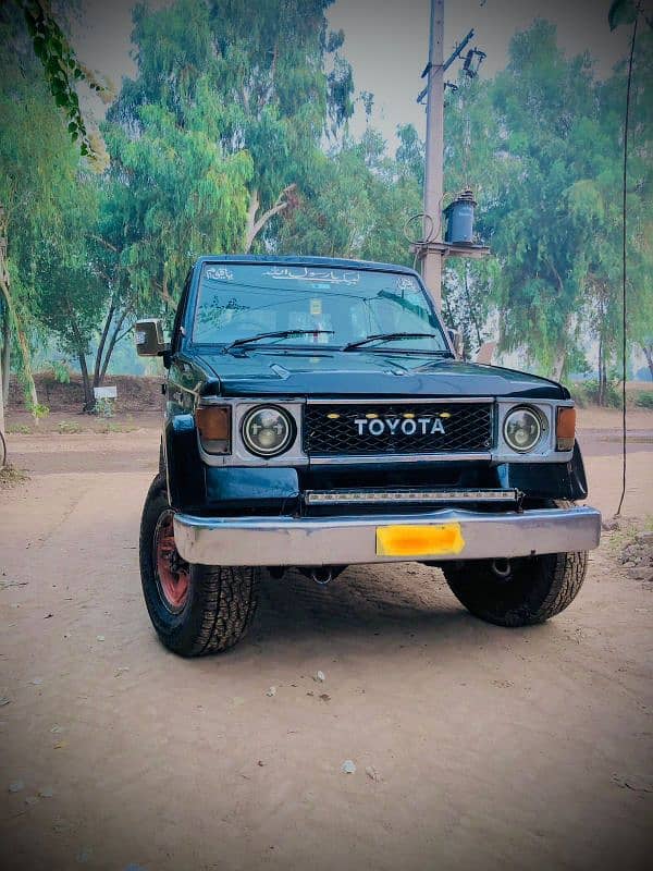 Toyota Land Cruiser 1989 5