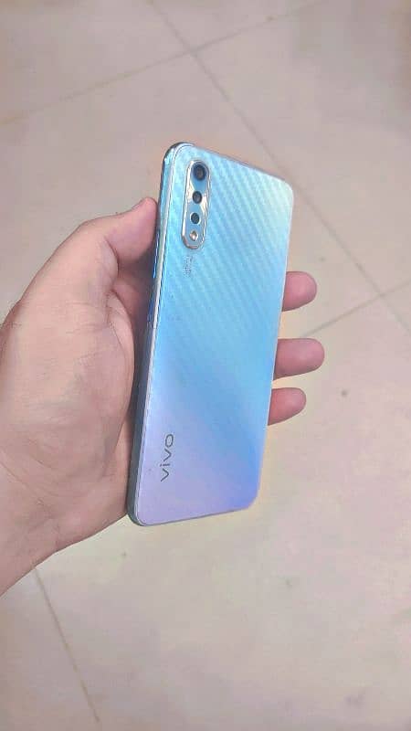 VIVO S1 0