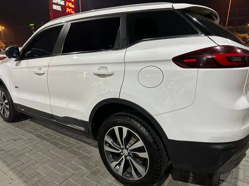 Proton X7 AWD 2022 6