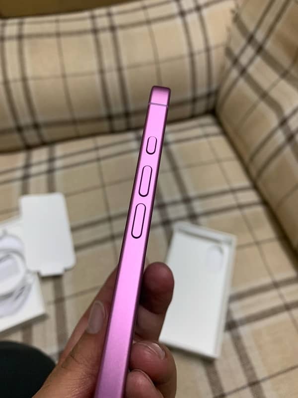 Iphone 16 128GB JV PINK 3