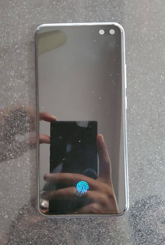 Vivo V 19 1