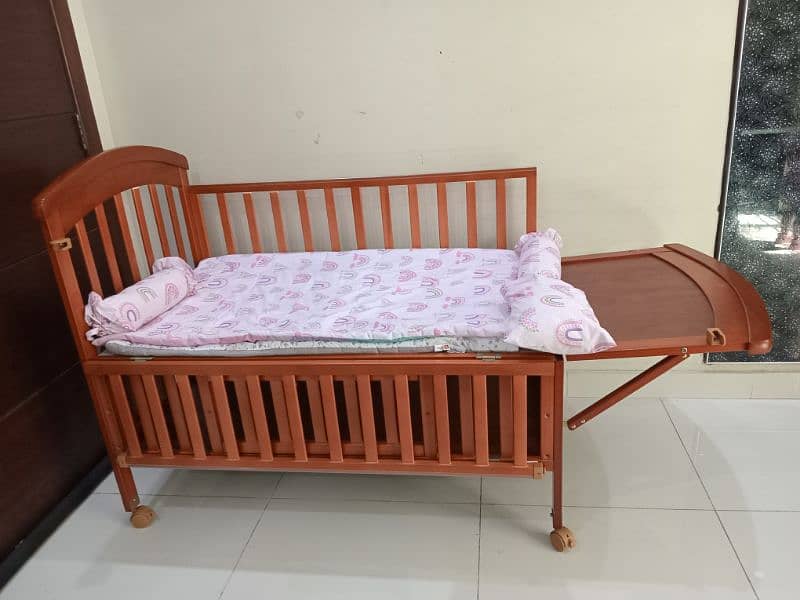 baby cot 2