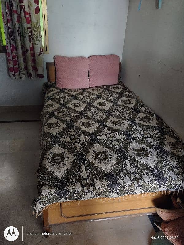 single bed with matress 1