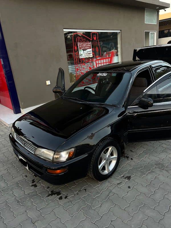 Toyota Corolla XE 2000 13