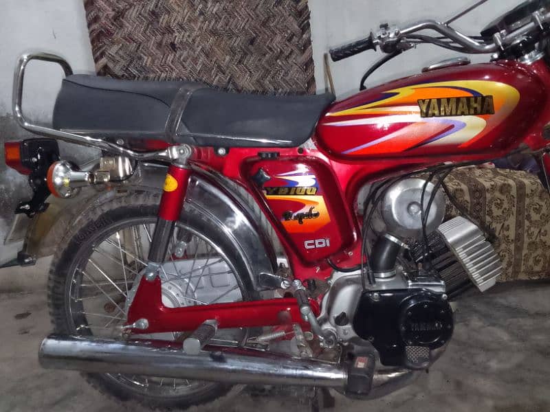 yamaha100 5