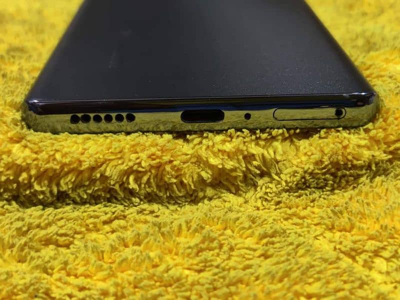 Tecno spark 20 pro Plus 3