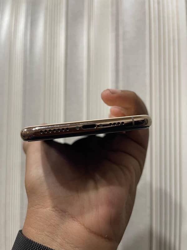 IPHONE XS MAX PTA APPROVED (64) gb 1