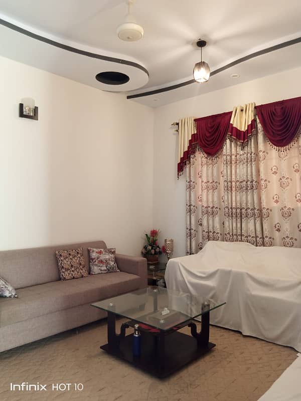 400 Square Yards Luxury Single Story Bungalow Available For Sale In Gulistan-E-Jauhor Block-7 At Prime Location 1