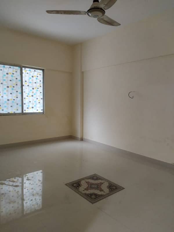 3 Bed DD Flat for Sale in Abdullah Terrace Gulistan-e-Jauhar Block 16 0