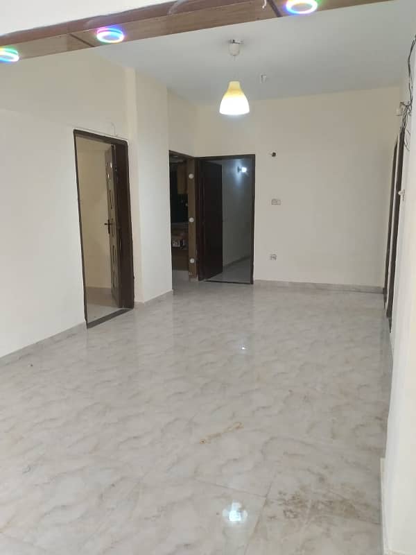 3 Bed DD Flat for Sale in Abdullah Terrace Gulistan-e-Jauhar Block 16 3