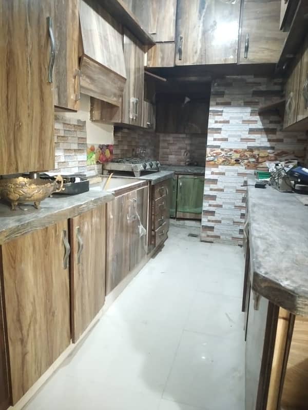 3 Bed DD Flat for Sale in Abdullah Terrace Gulistan-e-Jauhar Block 16 6