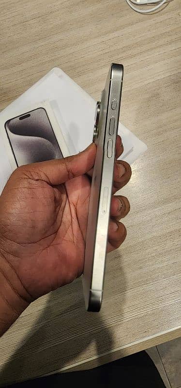 iPhone 15 Pro Max, NON PTA, 256GB 5