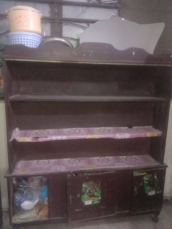 solid wood showcase without mirror for sale with 3 cupboards 1